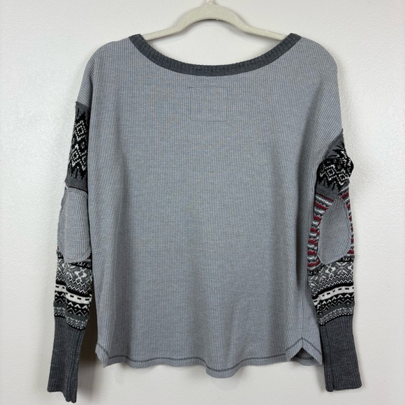 We the Free by FP Thermal Waffle Knit Top "FREEDOM" Size S Gray Grunge Knit - Picture 15 of 17